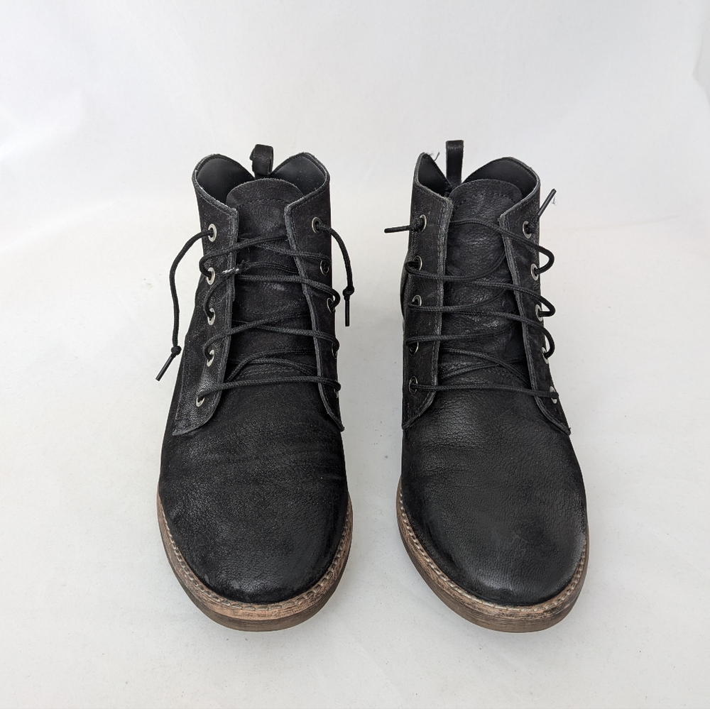 Black Women's Lace-Up Ankle Boots - Picture 2 of 7